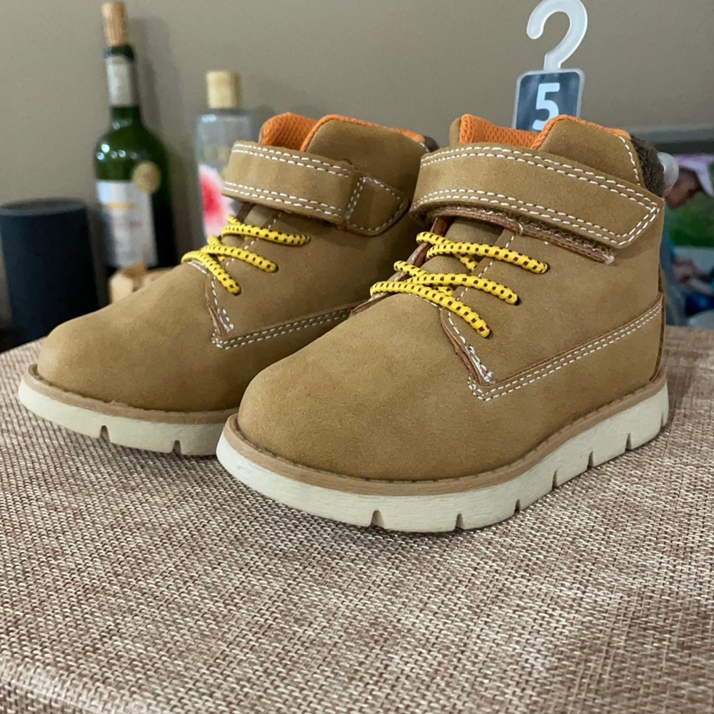 Oshkosh Toddler Boots
